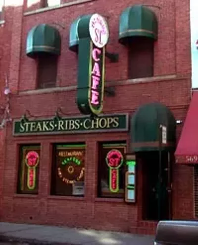 Image: Monroe Street Cafe