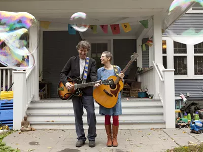 Image: Folk duo the Weepies come out of hiding to celebrate anniversary at Magic Bag