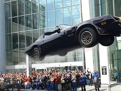 Image: The Detroit Autorama 'Smokey and the Bandit' jump is definitely not happening