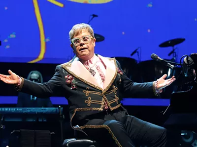 Image: Elton John returns to Detroit for another round of farewell shows