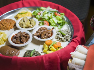 An Ethiopian feast at the Blue Nile.