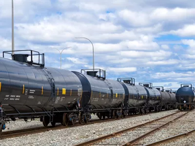 Image: Feds asked to put brakes on LNG-by-rail plan