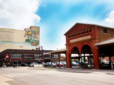 Image: Detroit's Eastern Market now offers online ordering and curbside pickup due to the coronavirus