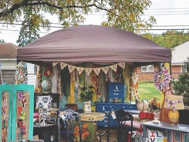 Vintage lovers, this market is for you