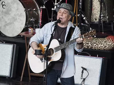 Paul Simon in front of a full house at Meadow Brook Amphitheatre on Sunday.