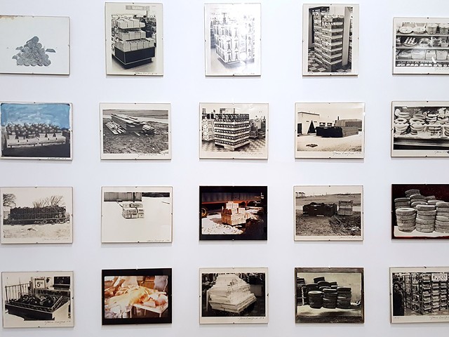 20 untitled photographs, Pile Series (1967, 1972, 1973)