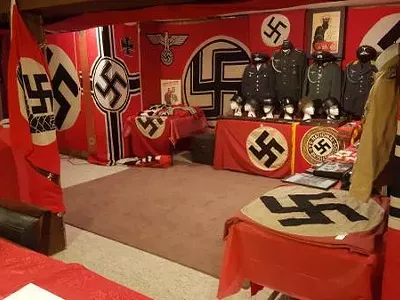 Image: Macomb County WWII collector displays Nazi caboodle in Craigslist ad