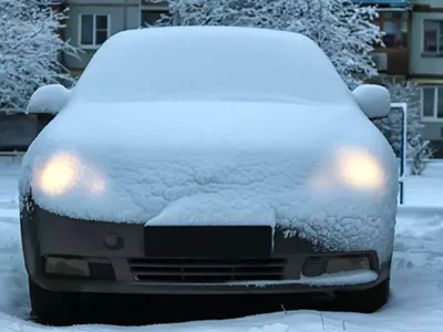 Image: Roseville man ticketed for warming up car in driveway loses case