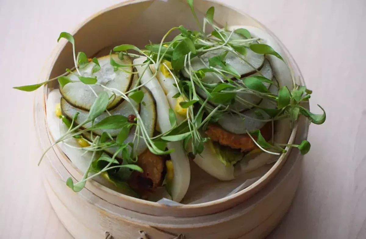 Image: Fried chicken bao bun.