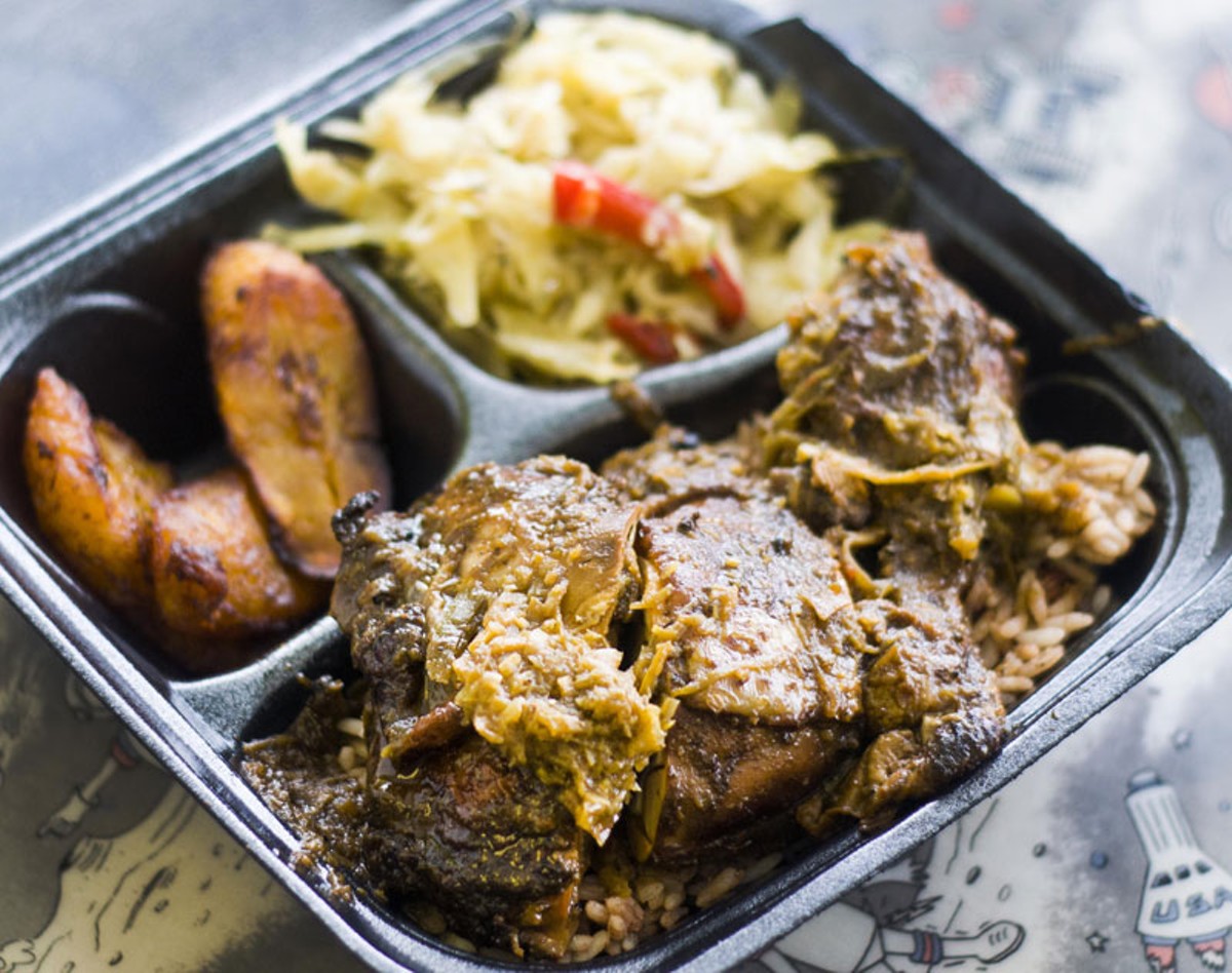 Review: Delphine Jamaican Restaurant brings Caribbean flavors to Warren