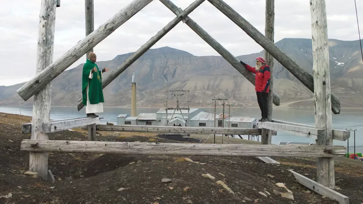 Director of photography Marte Vold shoots often in calm, symmetrical compositions in Wild Relatives.