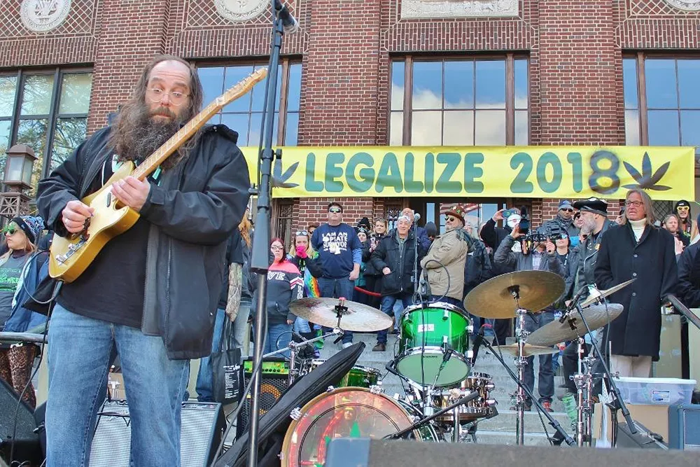 Laith Al-Saadi performing at the 2018 Hash Bash.