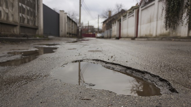 Here comes the official event for eating cereal out of potholes in Detroit (2)