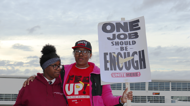Shandolyn Lewis (right) with her 12-year-old daughter Ariana.