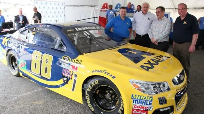 Image: Dale Earnhardt Jr. to debut maize-and-blue car for Pure Michigan 400