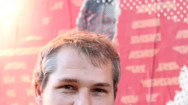 Image: Charges dropped against graffiti artist/human fedora Shepard Fairey and he's probably disappointed
