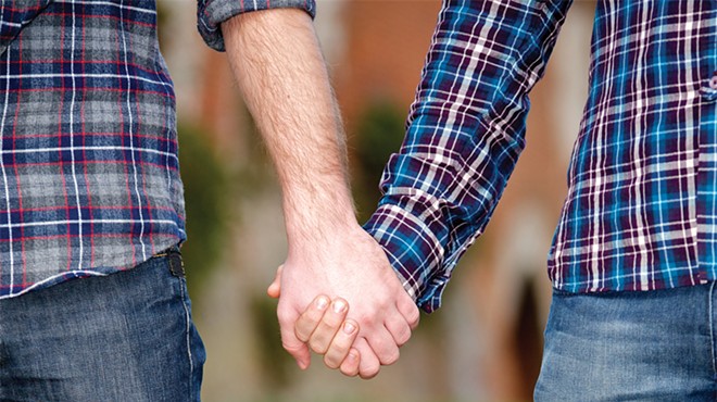 Some helpful tips for LGBTQ dating in college