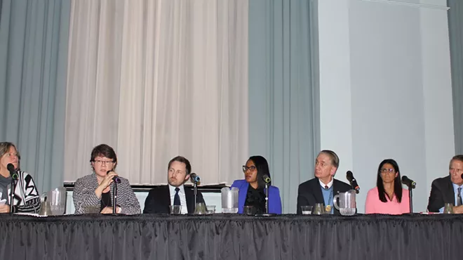 A panel of experts presenting at Flint town hall meeting on Wednesday.