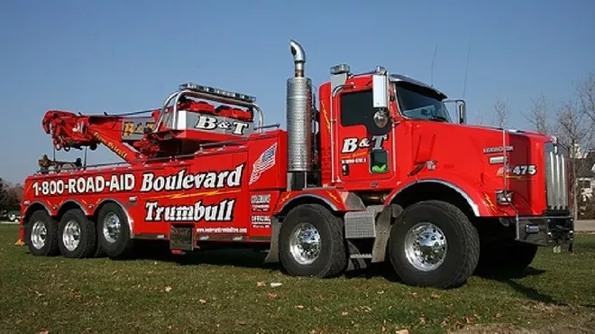 A truck with Gasper Fiore's Detroit-based Boulevard and Trumbull towing company.