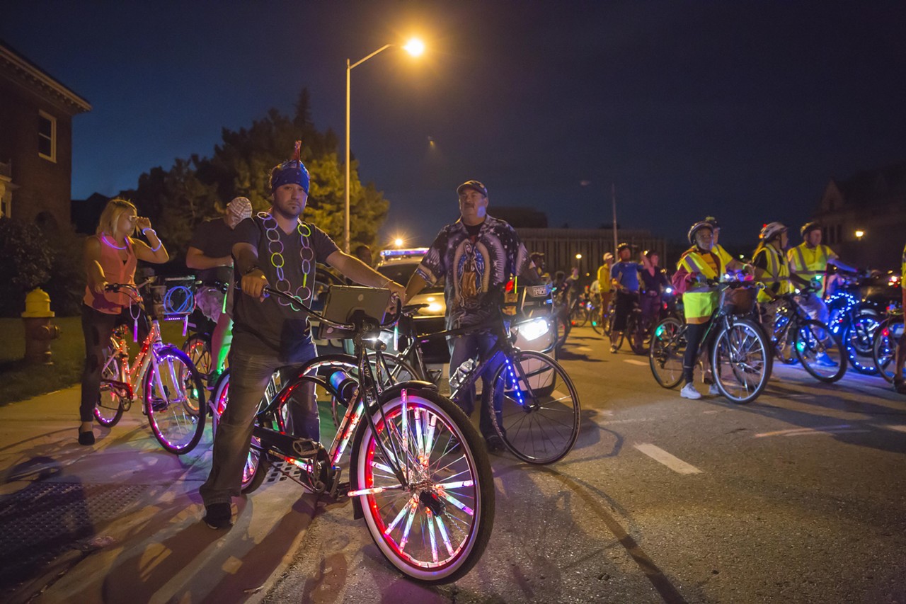 Light Bike Parade (Photo by David Lewinski)