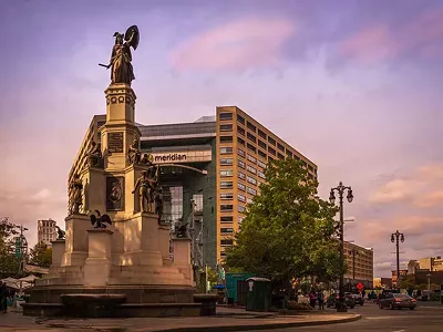 Michigan Soldiers’ and Sailors’ Monument Campus Martius Park, Detroit Unveiled in 1872, this monument is dedicated to Michigan’s sailors and soldiers killed during the Civil War. It was re-dedicated in 2005 following the completion of Campus Martius Plaza and those who died in wars since were also honored.