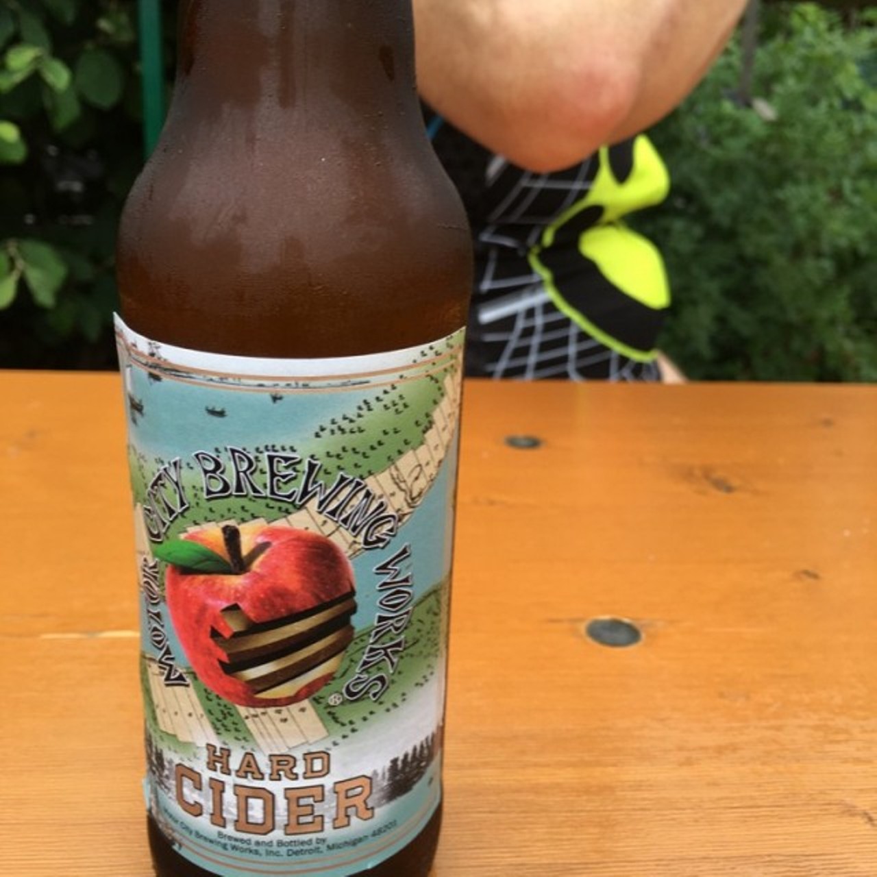 Hard Cider
6.3& ABV 
Simply named hard Cider, this brew from Motor City Brewing Works is such a classic. Michigan-grown apples make for a delicious dry cider.