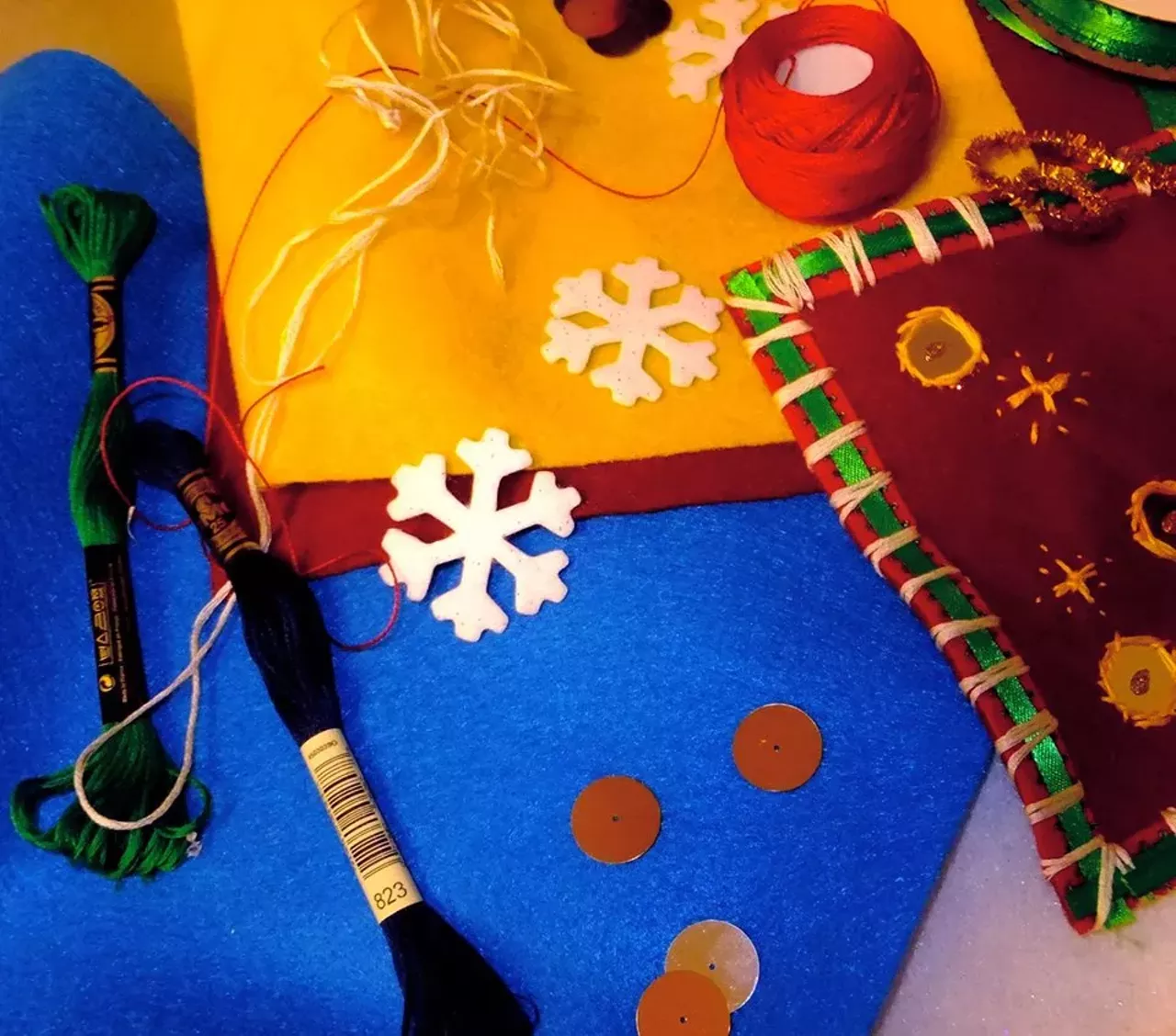 Festive Fibers with Whitney Sage, Sunday, Dec. 15th: It’s “Family Day” at one of the least-family-oriented museums in the city — the MOCAD — which is home to some of today’s most avant-garde pop art. “Festive Fibers with Whitney Sage,” which kinda rolls off the tongue nicely, is a holiday workshop where you elves of all ages can get schooled in the fine art of craft-chic, “… constructing works that go beyond simple craft.” Who knows, could be trippy; and it's free! mocadetroit.org