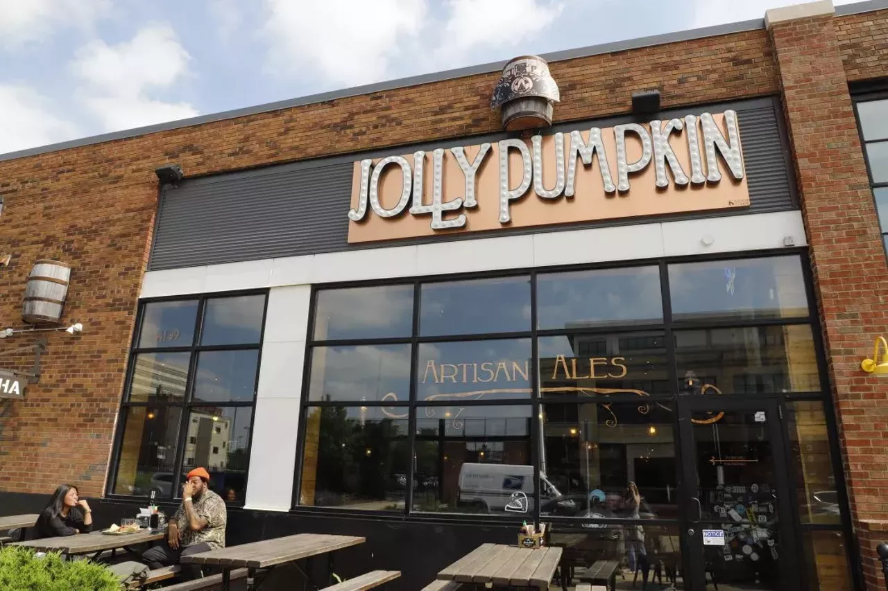 Jolly Pumpkin441 W. Canfield St., Detroit A spacious patio area equipped with picnic bench style seating is exactly what you and your dog need this summer. While its name might make you think of pumpkin pies, think more along the lines of a sour ale paired with a slice of pizza. Photo via Jolly Pumpkin Pizzeria and Brewery Detroit / Facebook