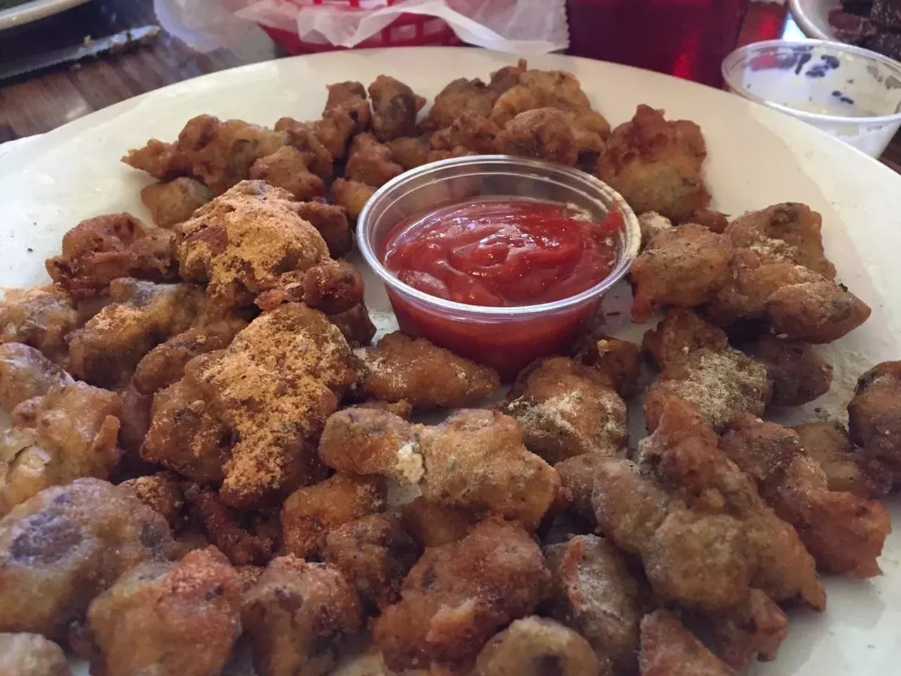 Joe&#146;s Gizzard City Potterville, MI Joe&#146;s was previously featured on the food network and known for their chicken gizzards which are made with their well known batter mix. The restaurant also has burgers, chicken dinners, hot sandwiches and onion rings. 