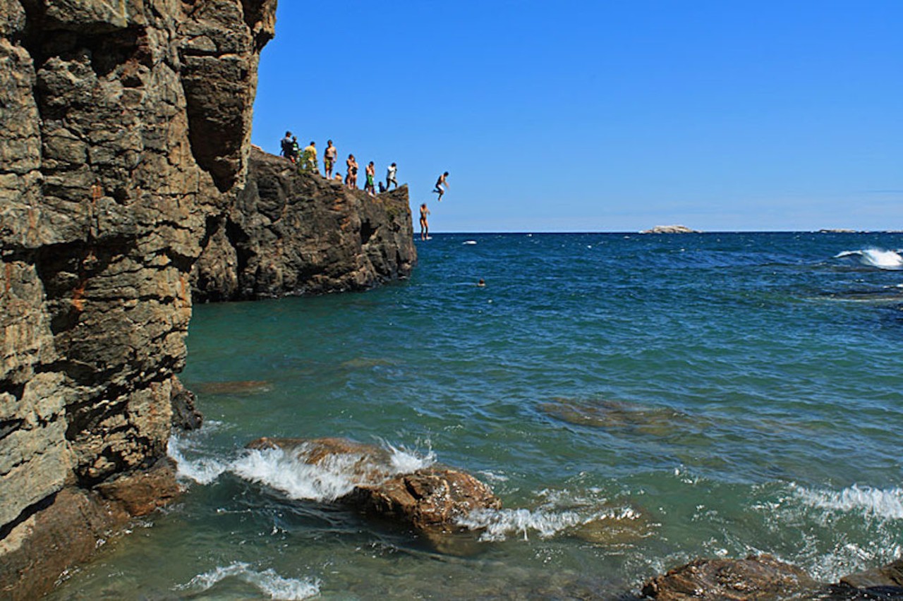 Blackrocks, Marquette | Blackrock is home to stunning views and some of the best cliff jumping in the state. Photo: mymichigantrips.com