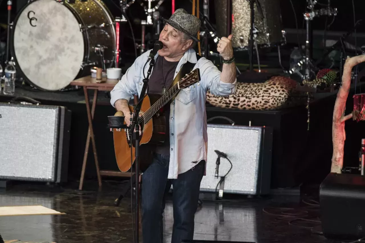 Image: 15 photos from Paul Simon at Meadowbrook