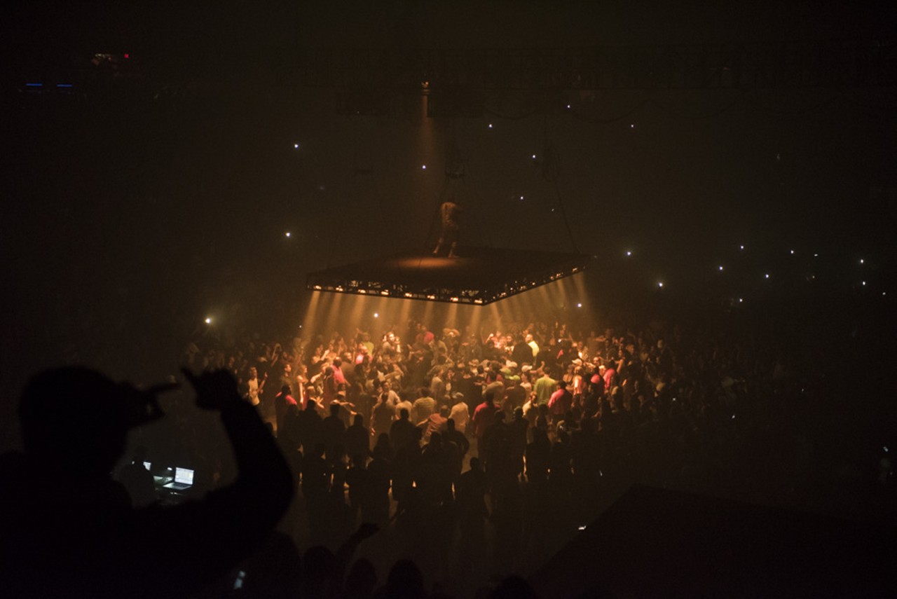 15 photos of Kanye West's spaceship @ Joe Louis Arena