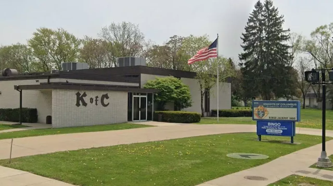 Clawson Knights of Columbus #4188 870 N. Main St., Clawson; 248-588-3547 The Knights of Columbus offers a buffet. Try a traditional fish fry, complete with mac and cheese, baked potato, and coleslaw. Photo via GoogleMaps 