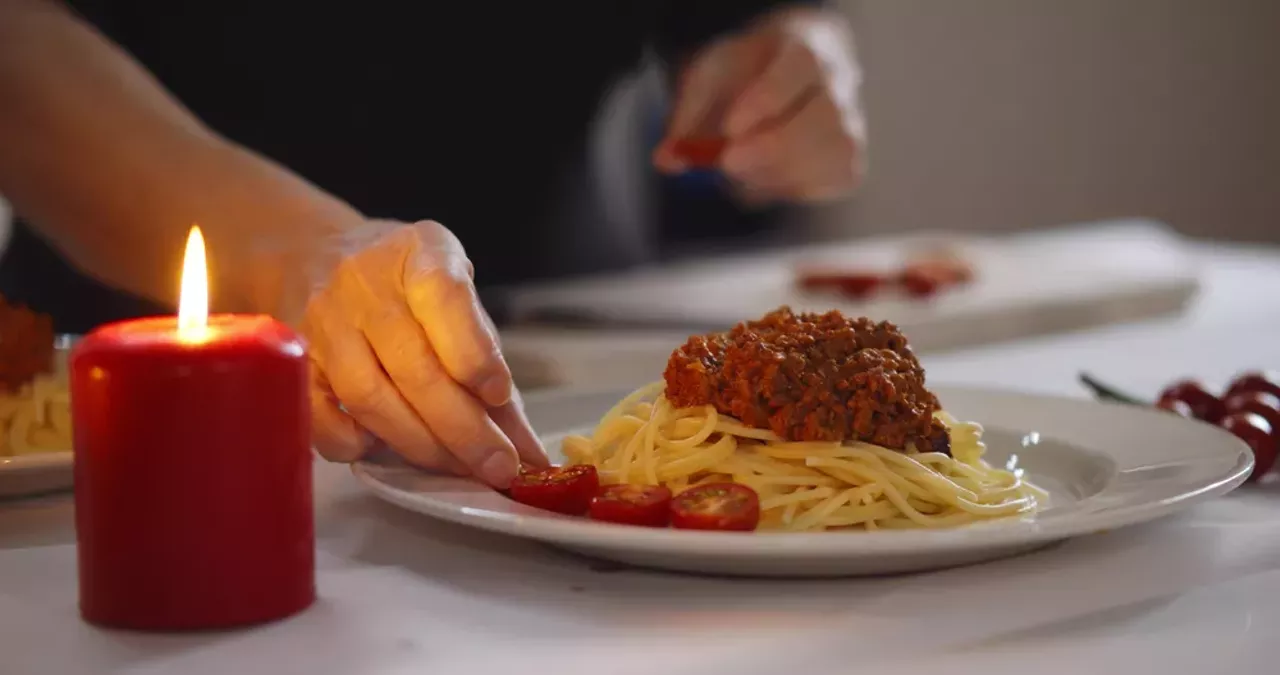 Stay home and cook dinner When all else fails, or if going out is just not your forte, cooking a nice dinner for your date is the best. 