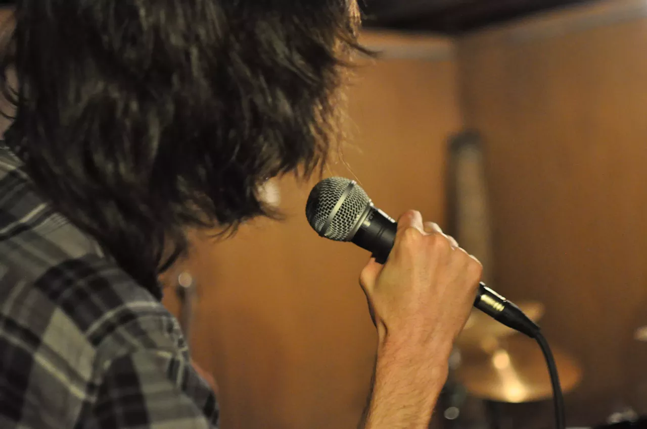 Image: 18 Pics of Left Of The Dial and more playing the Yonka House in Detroit