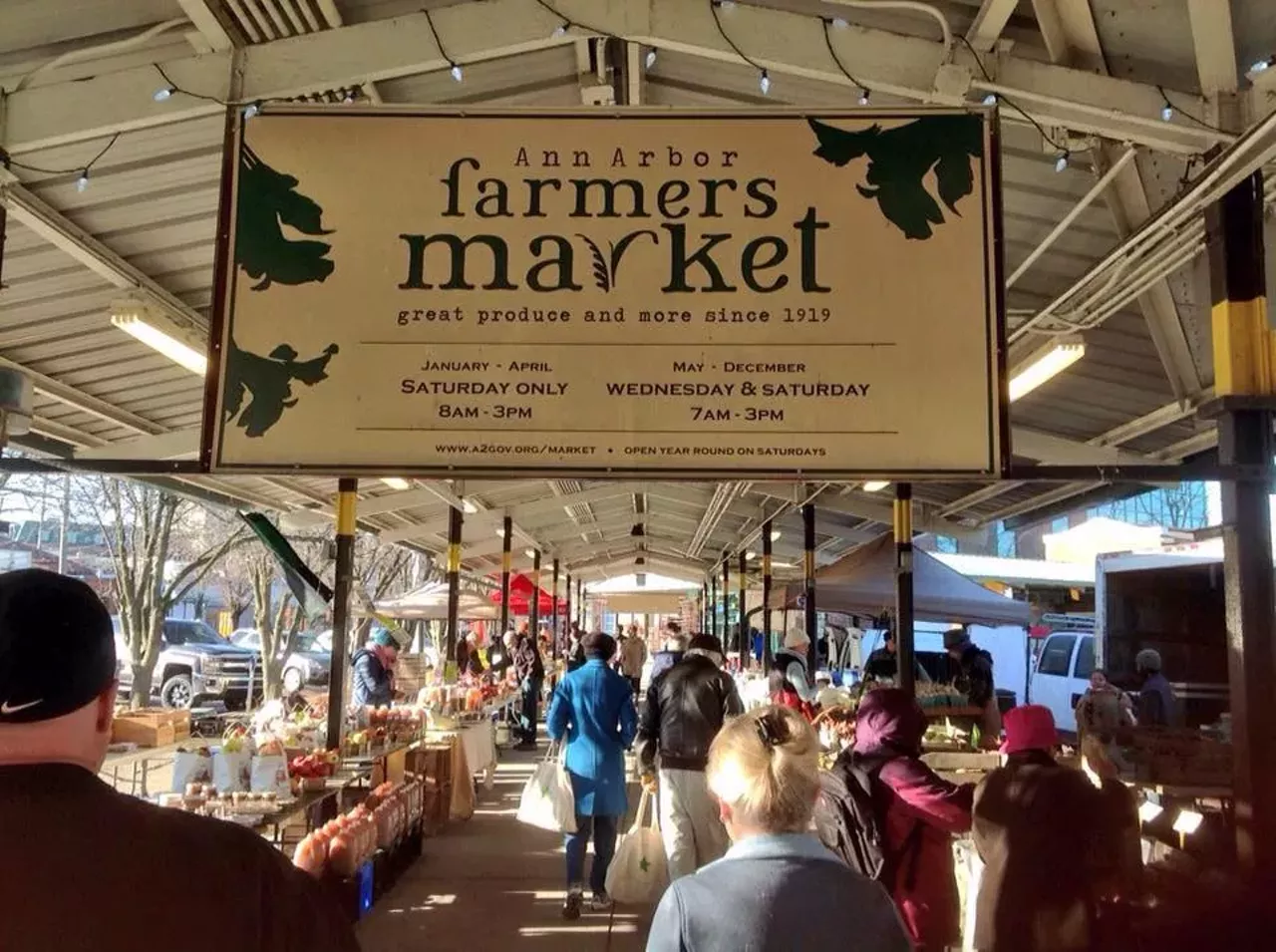  Ann Arbor Farmers Market Ann Arbor,MI Every week shoppers can buy farm-fresh produce. One hundred local businesses gather to offer native plants, fresh picked vegetables, premiere Michigan fruits and nuts and more. Open Saturday 7am-3pm and Wednesday 7am-3pm. Photo via Facebook: Ann Arbor Farmers Market