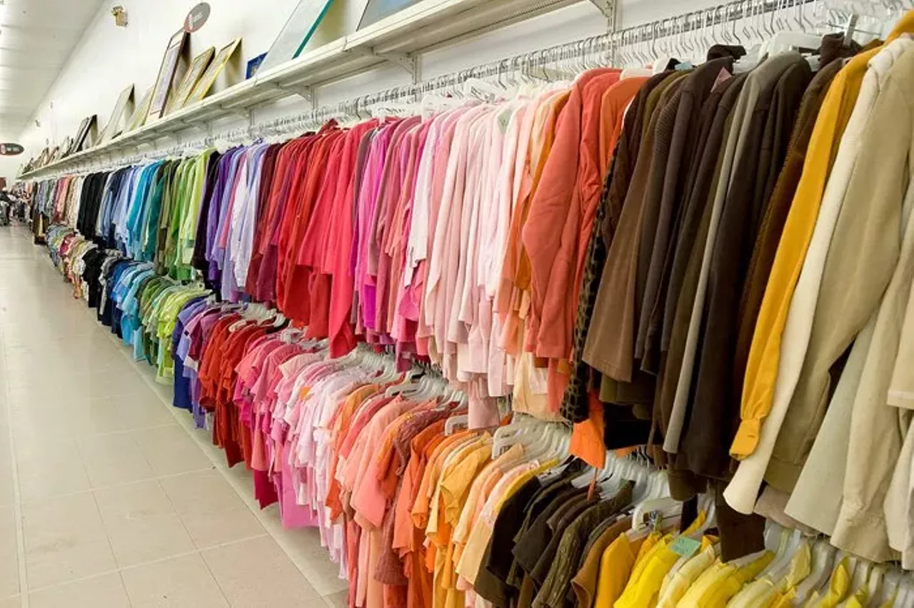  Value World Multiple Locations Do not underestimate the power of Value World. Voted the best thrift store by Metro Times'readers, Value World is for the creative and patient shopper as their selection could take hours to sift through. But you're guarenteed to strike gold. Courtesy photo