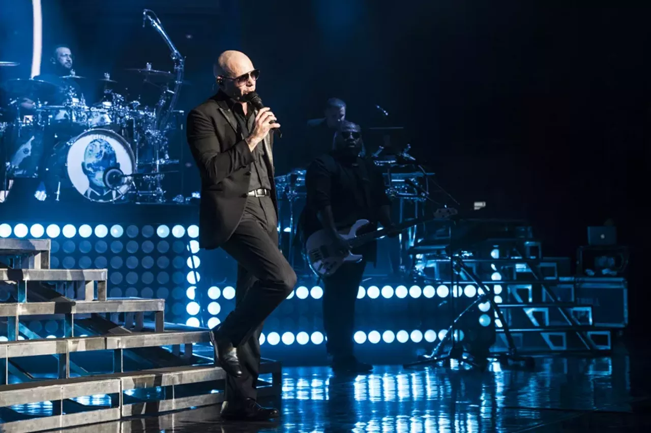 Image: 20 photos from Pitbull and Prince Royce @ DTE that are hot, hot, hot
