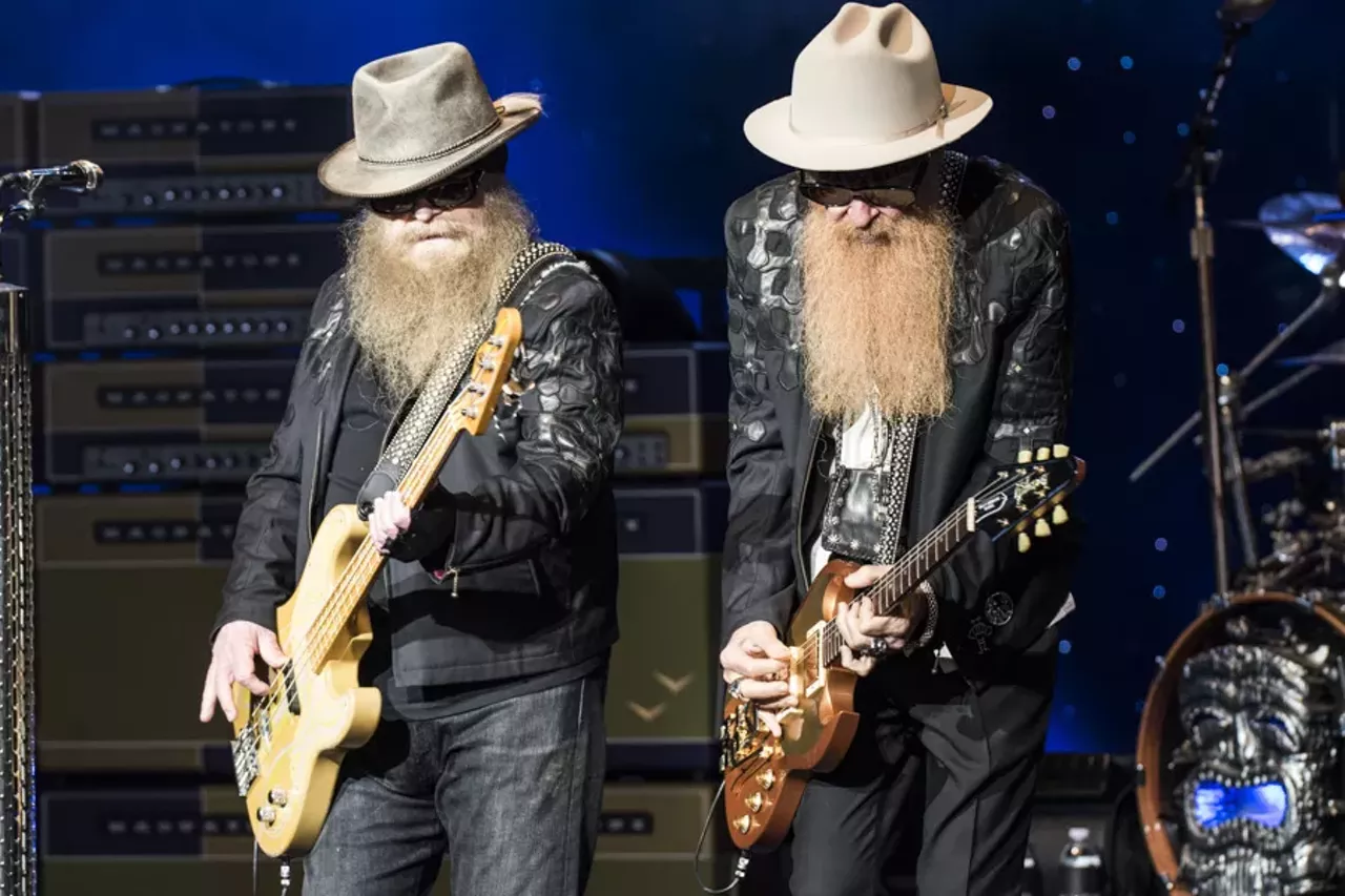 Image: 20 sharp-dressed photos from ZZ Top @ DTE
