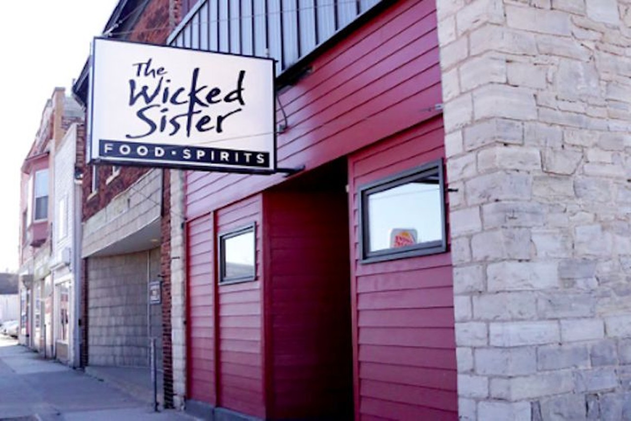 The Wicked Sister
716 Ashmun St., Sault Ste. Marie, 906-259-1086, wickedsistersault.com
Located in U.P., this family-oriented restaurant has burgers, salads, starters, desserts, sandwiches, and even an entire gluten-free menu.
Photo via Google Maps