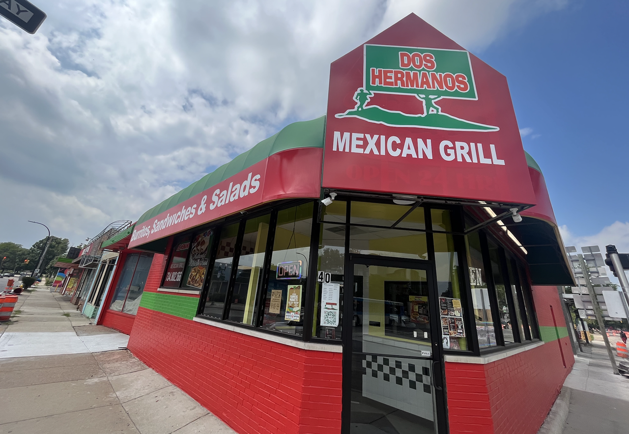 Dos Hermanos Mexican Grill 402 W. Michigan Ave.; 734-802-1662 Dos Hermanos Market has been open in Ypsilanti since 2007, and when their next door neighbor Abe’s Coney Island’s time came to an end, they were quick to scoop up the spot to open a new full-service restaurant serving up authentic Mexican and Central and South American food.