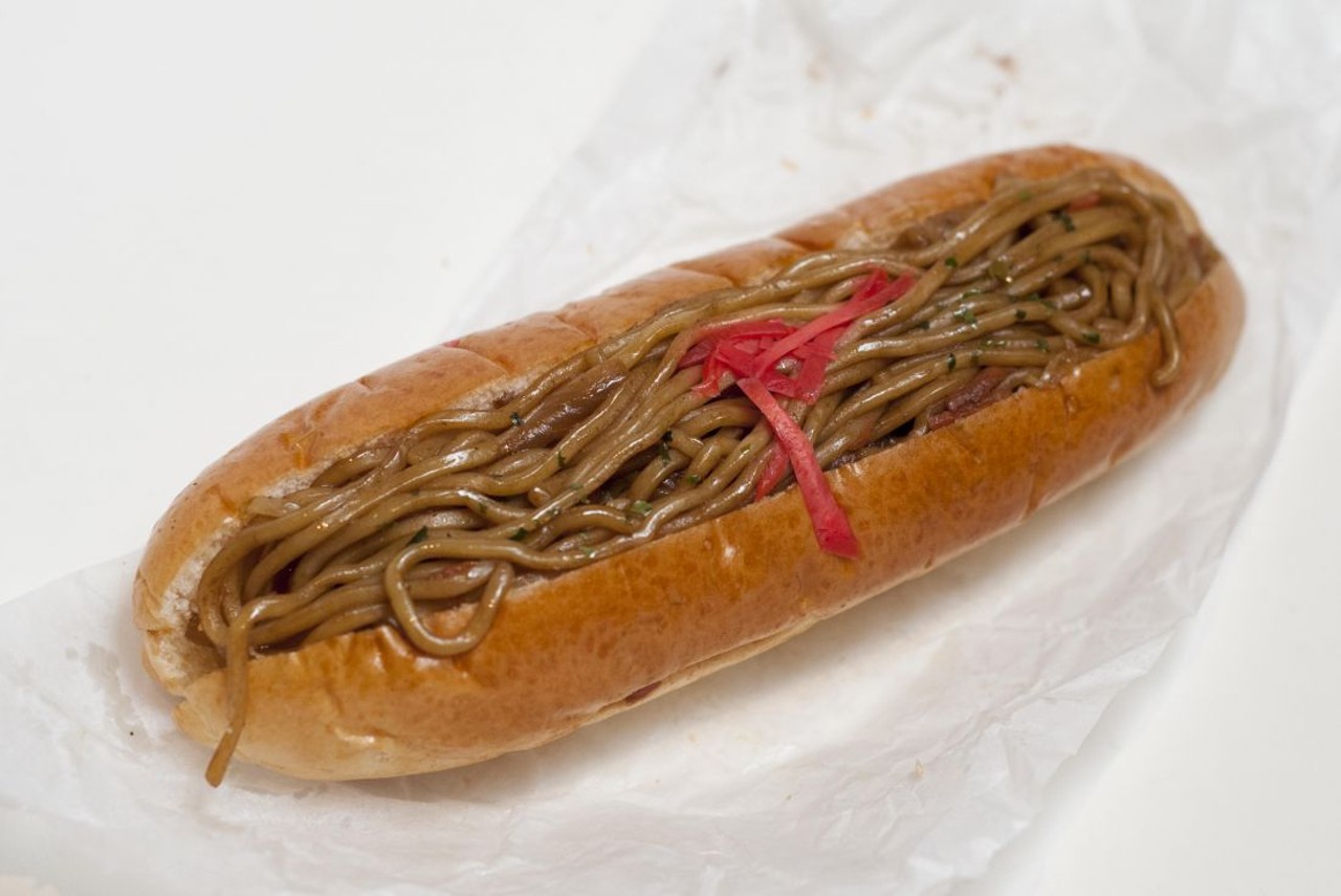 Soba noodle sandwich