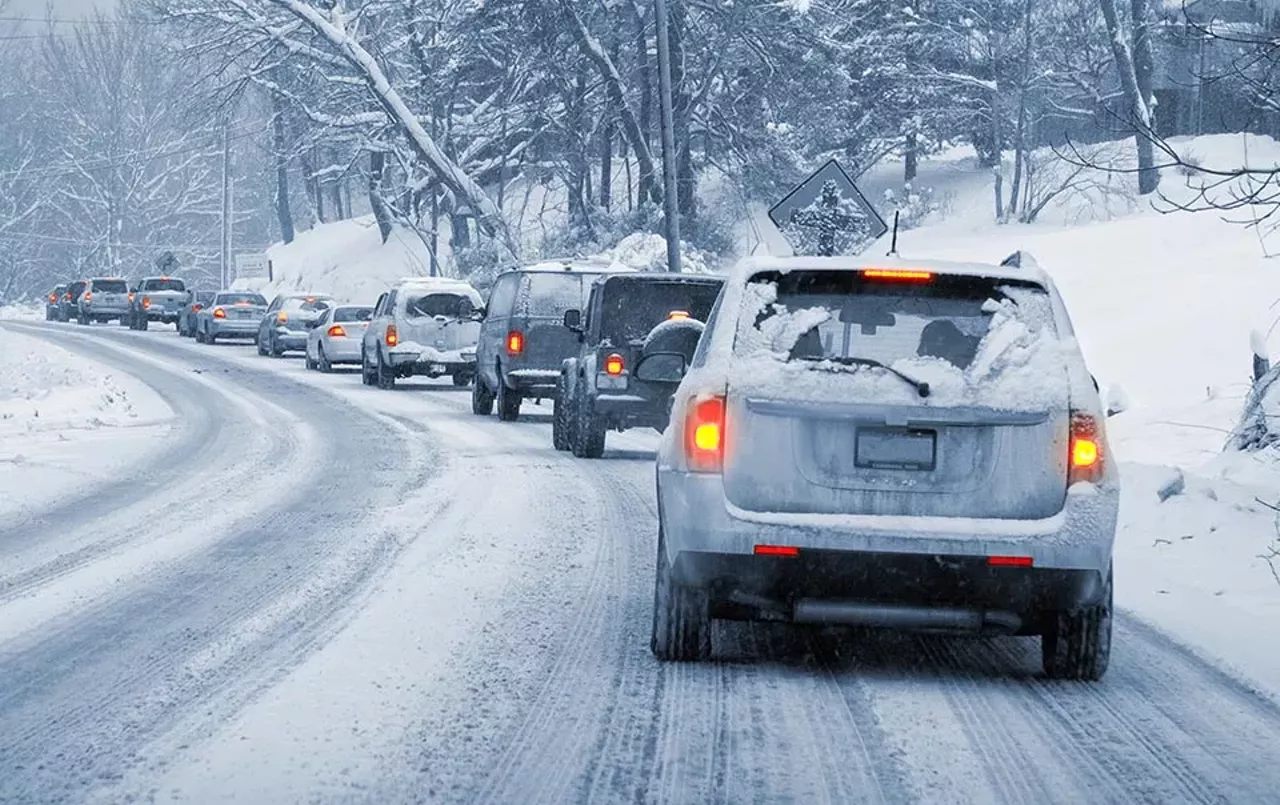  Making left turns in slow motion Left turns require concentrated effort, especially in winter when everyone&#146;s doing more slipping and sliding than driving. Please be patient. Photo via Travelers.com 