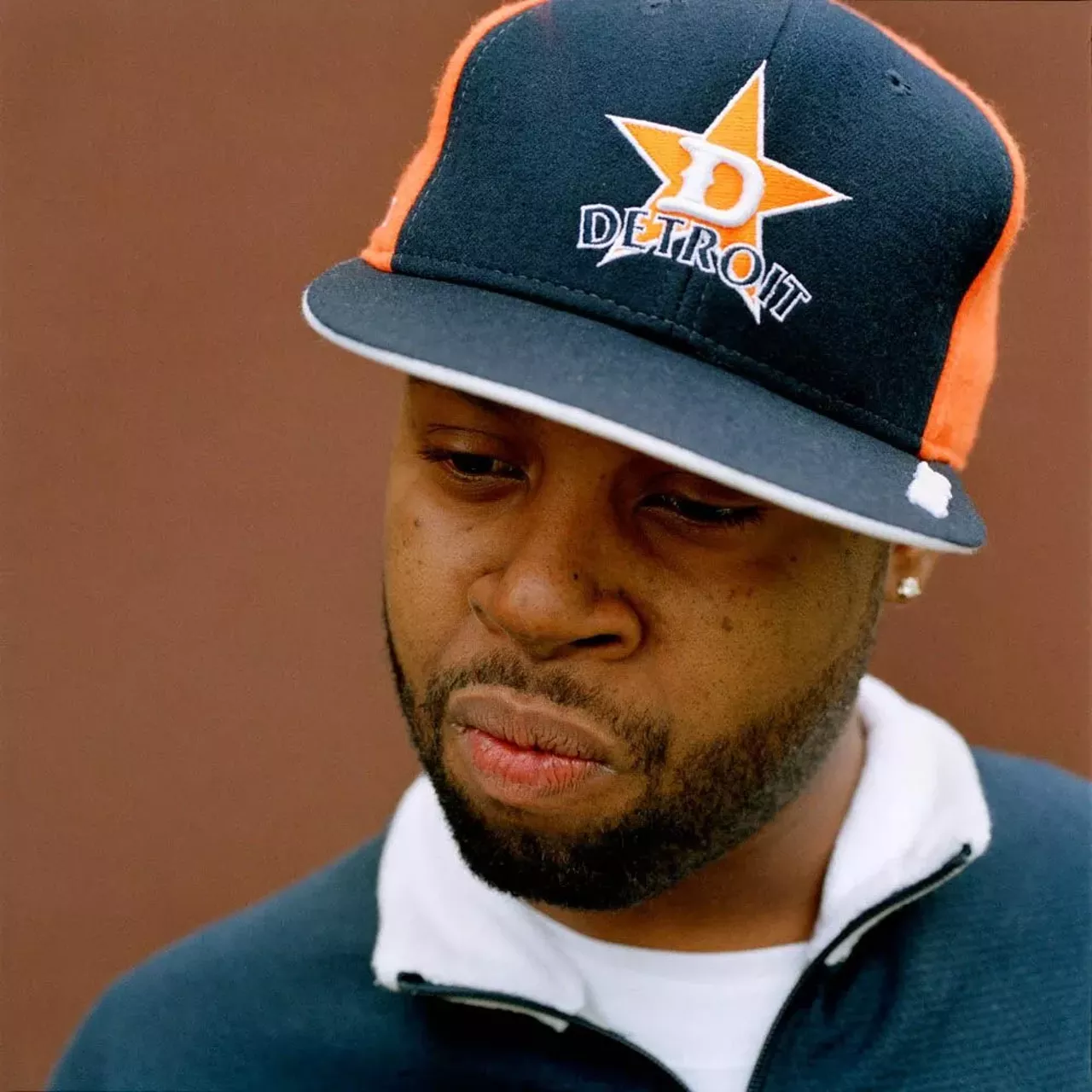 J Dilla The legendary Detroit producer redefined hip-hop with his smooth, soulful beats with unique patterns. What to wear: Detroit cap, silver chain, headphones, and a MPC3000 drum machine. How to act: Calm and collected, nodding to the beats in your head. 