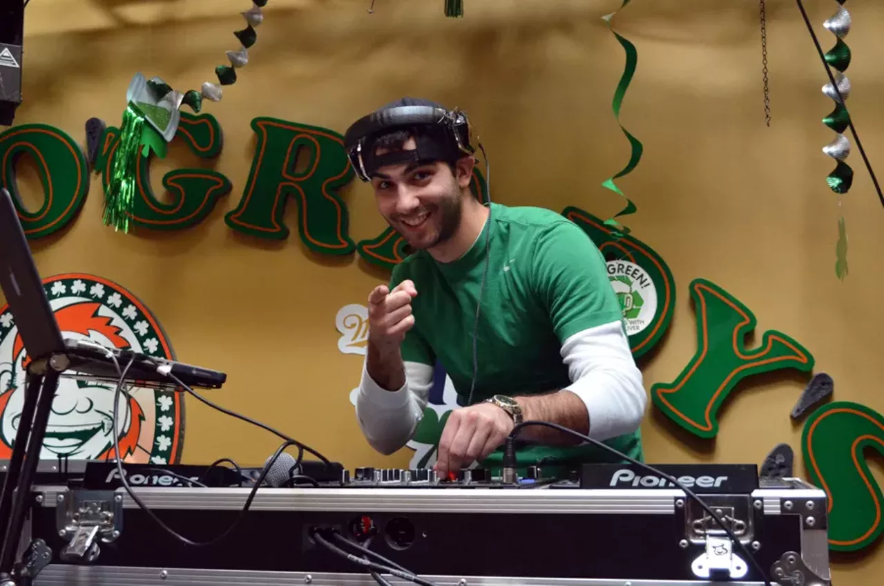 Image: 25 more pics from St. Patty's day craziness