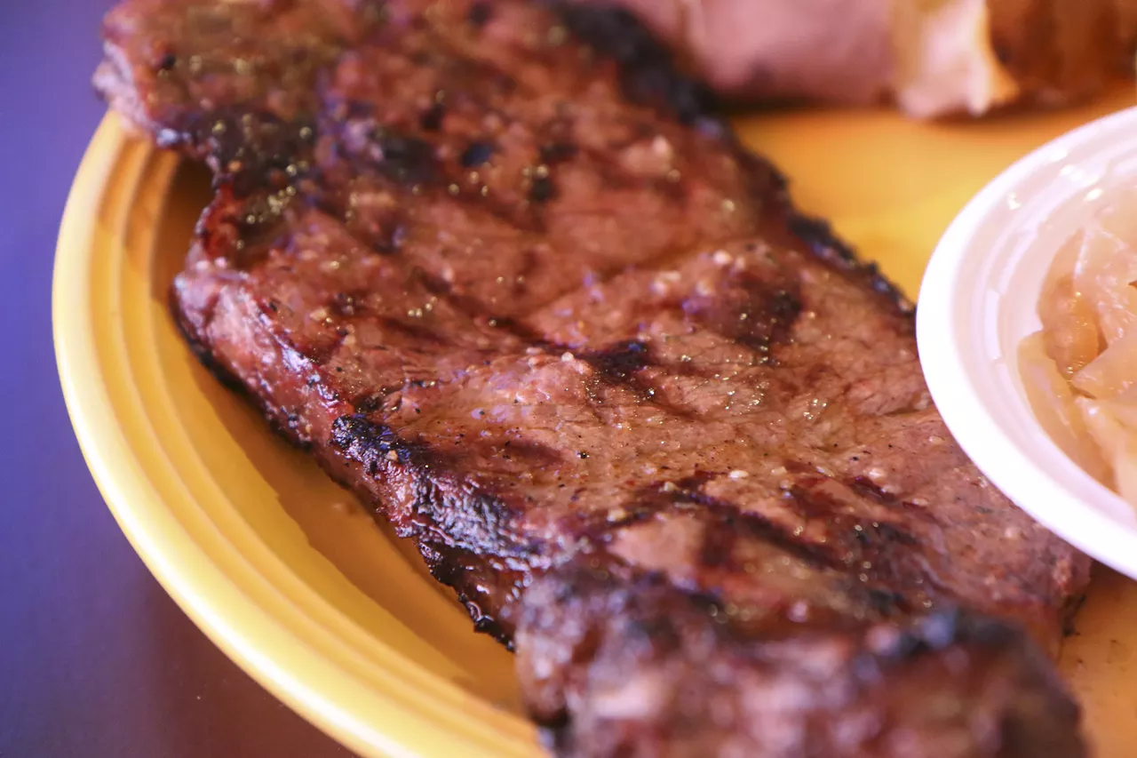 Image: 25 mouthwatering photos from Baker Streetcar Bar&#146;s Alley Cow Grille