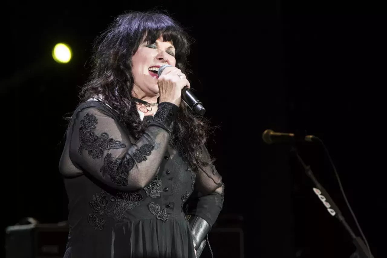 Image: 25 photos from Heart and Cheap Trick at DTE
