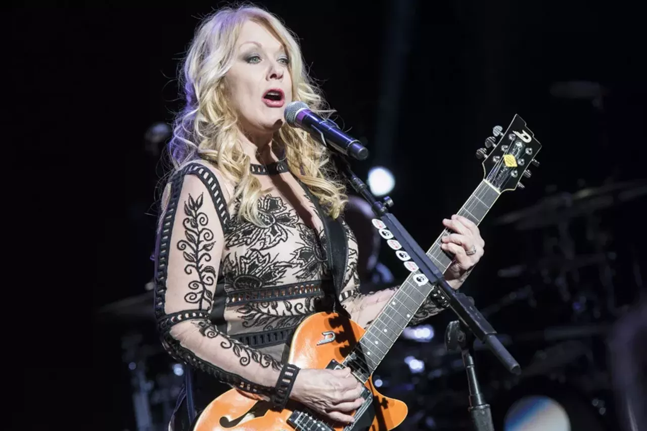 Image: 25 photos from Heart and Cheap Trick at DTE