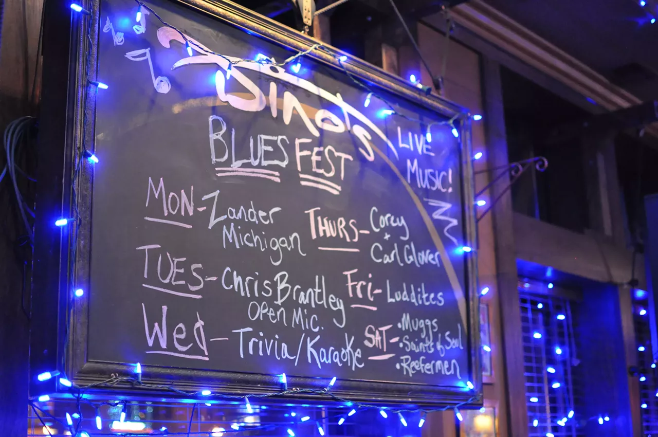 25 Pics from Zander Michigan at Blue's Fest