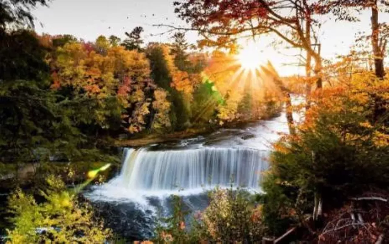 Tahquamenon Falls&#151;Upper to Lower Falls Trail Paradise Tahquamenon Falls actually constitutes two separate waterfalls, but there's a hiking trail that runs between them. Observing the falls is calming and maybe puzzling--the water is naturally tea-colored from the swamps they drain. Sufjan Stevens wrote an&nbsp;instrumental song&nbsp;of the same name. Photo via IG user @puremichigan